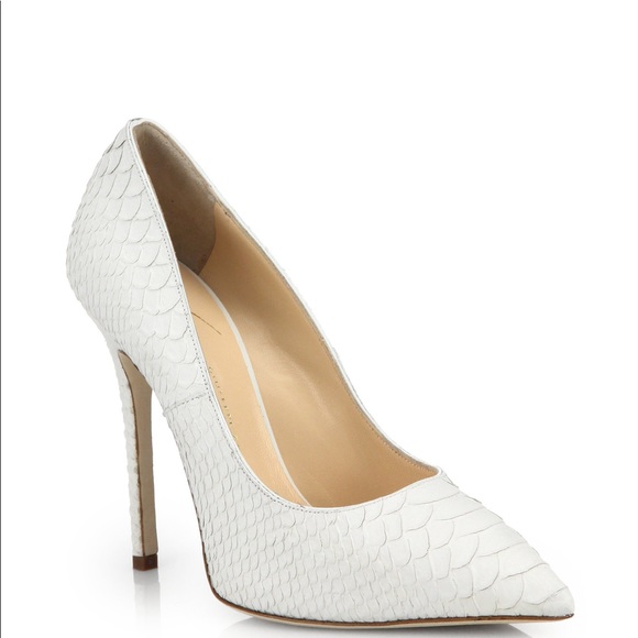 WHITE SNAKESKIN PUMPS - Picture 1 of 3